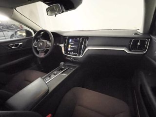 VOLVO V60 Momentum Business, B4 mild Hybrid (D)