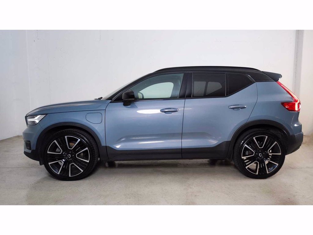 VOLVO XC40 Recharge R-Design, T5 Recharge plug-in hybrid automatico