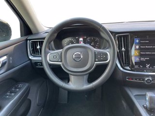 VOLVO V60 Momentum Business, B4 mild Hybrid (D)