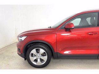 VOLVO XC40 Momentum, T3 Micro Hybrid