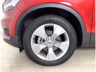 VOLVO XC40 Momentum, T3 Micro Hybrid