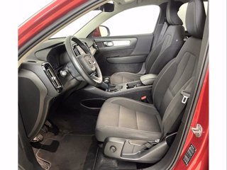 VOLVO XC40 Momentum, T3 Micro Hybrid