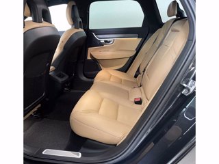 VOLVO V90 Cross Country D4 AWD CC PRO GEAR