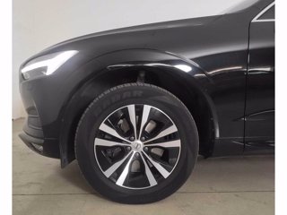 VOLVO XC60 Momentum Advanced, B4 AWD mildhybrid