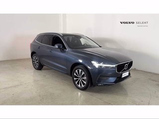 VOLVO XC60 Momentum Pro, B4 AWD mild hybrid (D) automatico