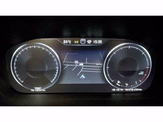 VOLVO XC60 Momentum Pro, B4 AWD mild hybrid (D) automatico