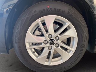 MAZDA 2 1.5 vvt full hybrid electric centre line e-cvt