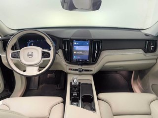 VOLVO XC60 Inscription, B4 AWD mild hybrid (D)