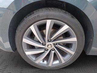 SKODA Octavia wagon 1.5 tsi style