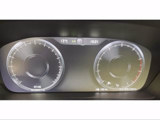 VOLVO XC40 Momentum Pro, T2 automatico Micro Hybrid