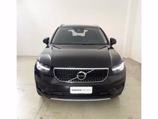 VOLVO XC40 Momentum Pro, T2 automatico Micro Hybrid
