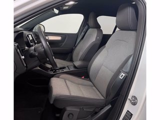 VOLVO XC40 Core, B3 Mild hybrid, Benzina