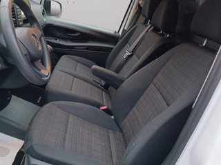 MERCEDES vito 111 cdi long E6