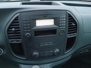 MERCEDES vito 111 cdi long E6