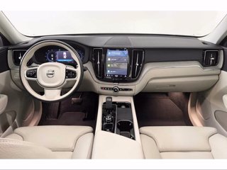 VOLVO XC60 Plus, B4 AWD mild hybrid, Diesel, Bright