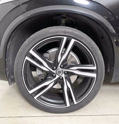 VOLVO XC90 D5 AWD G R-D 5P