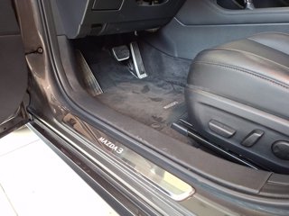 MAZDA 3 4p 2.0 m-hybrid exclusive line comf.b. driver assist.&sound design tetto 186cv auto