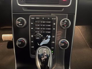 VOLVO V60 D4 R-D MOM GEAR