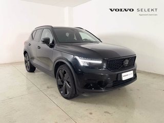 VOLVO XC40 Black Edition Ultra, B3 Mild hybrid, Benzina