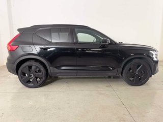 VOLVO XC40 Black Edition Ultra, B3 Mild hybrid, Benzina