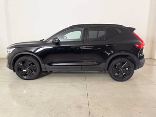 VOLVO XC40 Black Edition Ultra, B3 Mild hybrid, Benzina