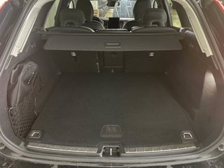 VOLVO XC60 Plus, B5 AWD Mild hybrid, Benzina, Dark