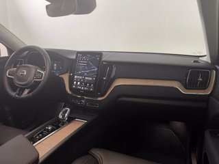 VOLVO XC60 Plus, B5 AWD Mild hybrid, Benzina, Dark