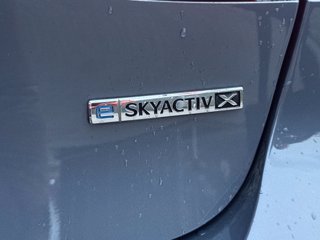 MAZDA 3 5p 2.0 m-hybrid exceed 186cv