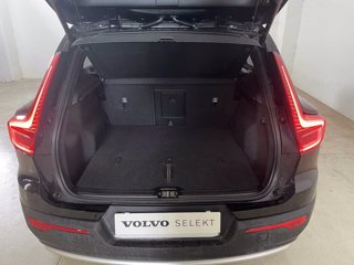 VOLVO XC40 Core, B3 Mild hybrid, Benzina