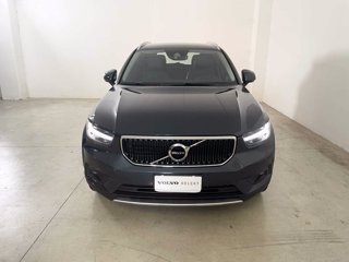VOLVO XC40 Momentum Pro, T3 automatico