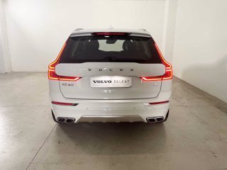 VOLVO XC60 Recharge Inscription Expression, T6 Recharge plug-in hybrid AWD (EU) automatico