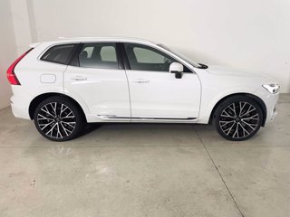 VOLVO XC60 Recharge Inscription Expression, T6 Recharge plug-in hybrid AWD (EU) automatico