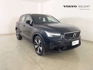 VOLVO XC40 Recharge Core, T4 Recharge Plug-in hybrid, Elettrica/Benzina, Bright