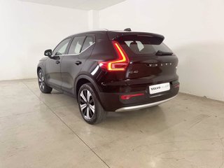 VOLVO XC40 Recharge Core, T4 Recharge Plug-in hybrid, Elettrica/Benzina, Bright