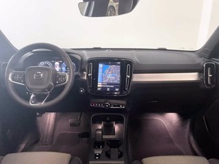 VOLVO XC40 Recharge Core, T4 Recharge Plug-in hybrid, Elettrica/Benzina, Bright