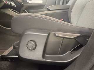 VOLVO XC40 Recharge Core, T4 Recharge Plug-in hybrid, Elettrica/Benzina, Bright