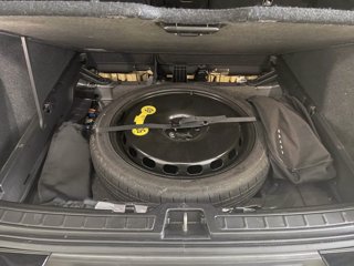 VOLVO XC40 Recharge Core, T4 Recharge Plug-in hybrid, Elettrica/Benzina, Bright