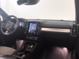 VOLVO XC40 Recharge Core, T4 Recharge Plug-in hybrid, Elettrica/Benzina, Bright