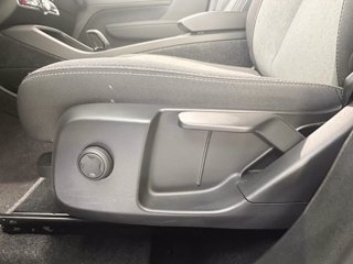 VOLVO XC40 Core, B3 Mild hybrid, Benzina