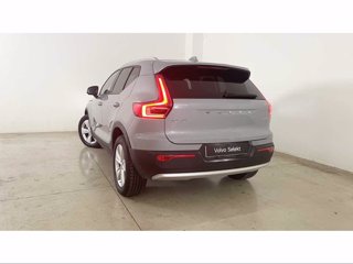 VOLVO XC40 Core, B3 Mild hybrid, Benzina