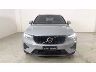 VOLVO XC40 Core, B3 Mild hybrid, Benzina