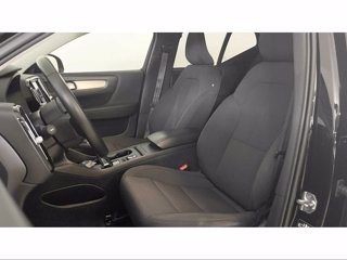 VOLVO XC40 Momentum Pro, D3 automatico