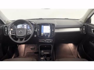 VOLVO XC40 Momentum Pro, D3 automatico