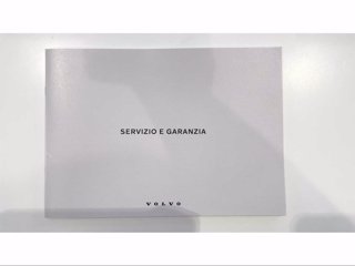VOLVO XC60 Black Edition Ultra, T6 AWD ibrido plug-in, Elettrica/Benzina