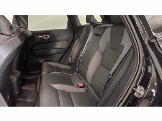 VOLVO XC60 Black Edition Ultra, T6 AWD ibrido plug-in, Elettrica/Benzina