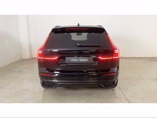 VOLVO XC60 Black Edition Ultra, T6 AWD ibrido plug-in, Elettrica/Benzina