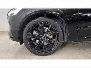 VOLVO XC60 Black Edition Ultra, T6 AWD ibrido plug-in, Elettrica/Benzina