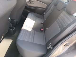 TOYOTA Yaris 5p 1.0 Active