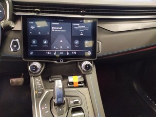 LYNK & CO 01 1.5 td phev auto