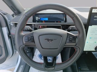 FORD Mustang mach-e standard range awd 269cv auto